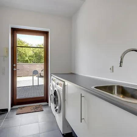 Bena - 150m From The Sea By Interhome * Dronningmølle