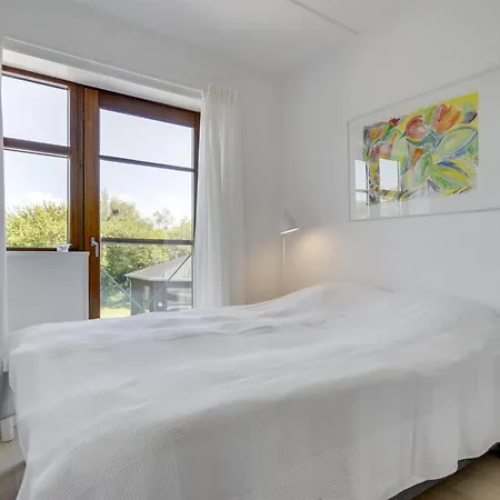 Bena - 150m From The Sea By Interhome Dronningmølle