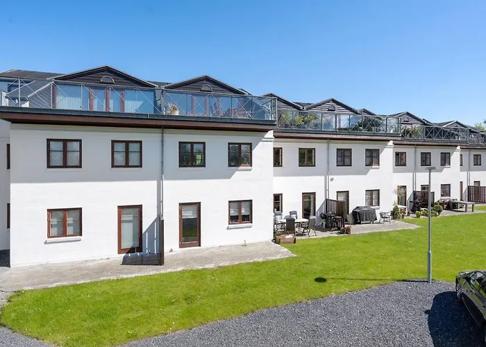 Bena - 150m From The Sea By Interhome